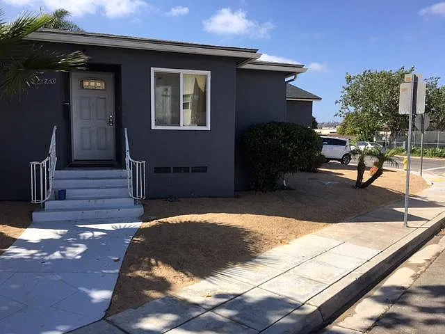 5 bed, 1800 sqft, $6,300 — Photo 1