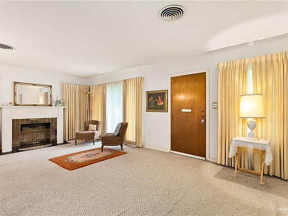 3rd image of 603 Nyssa Ave