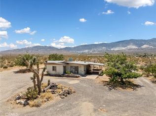 8583 Cherokee Trl, Lucerne Valley, CA 92356