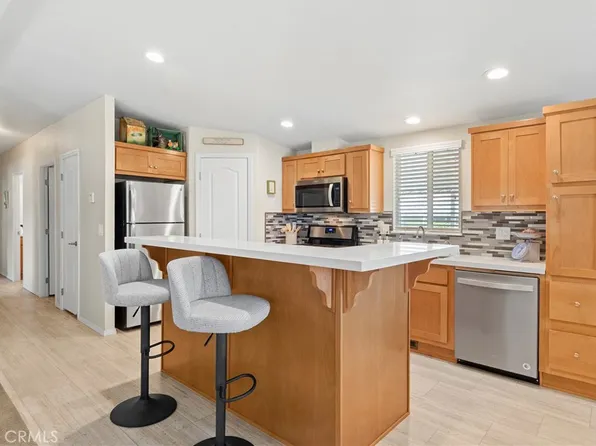 1424 Glengrove Sq, Corona, CA 92882