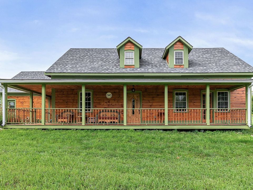 1st image of 75 Carroll Meadow Lane