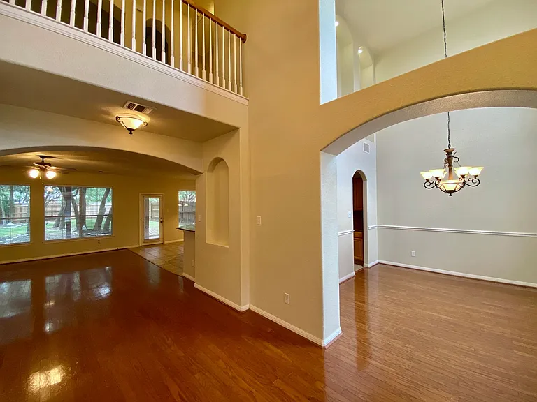 2314 Zoa Dr — Photo 4