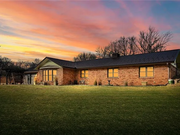 14506 71st Hwy S, Savannah, MO 64485