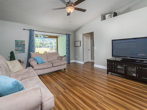 5th image of 4401 Denice Ln