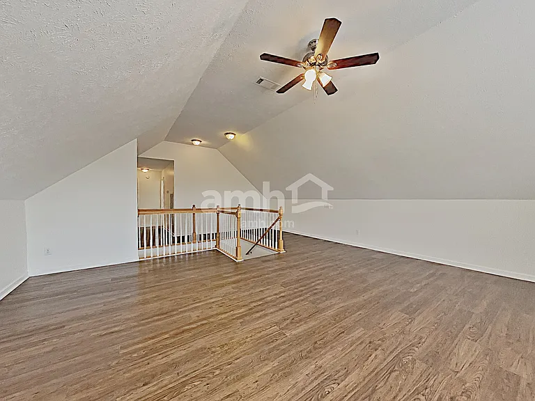 6852 Scarlet Ridge Dr — Photo 20