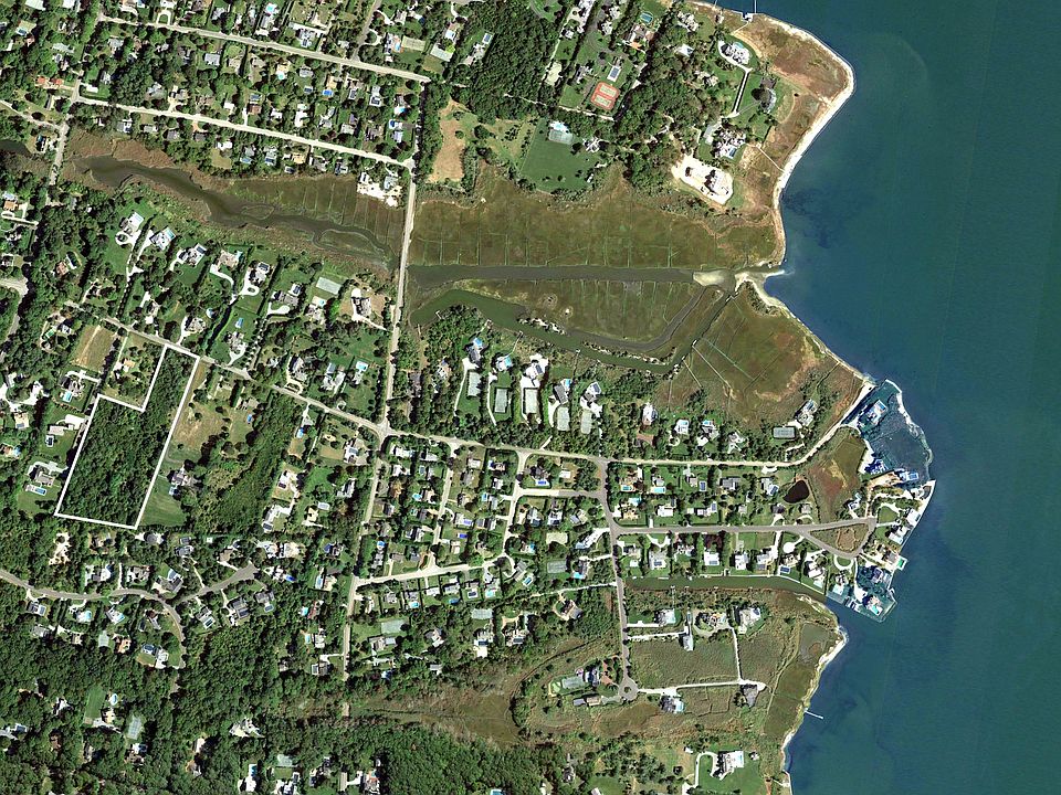 1st image of 51 Tanners Neck Ln
