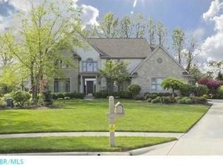 6161 Teasel Dr, Westerville, OH 43082