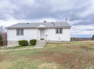 44 Telephone Rd, Ashby, MA 01431