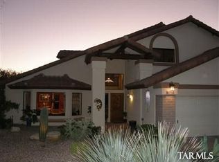 10335 N Calle Del Carnero, Oro Valley, AZ 85737