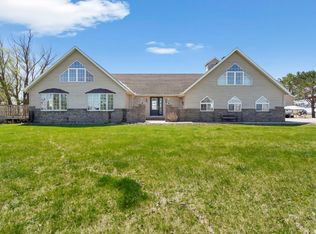 5502 31st Ave, Center Point, IA 52213