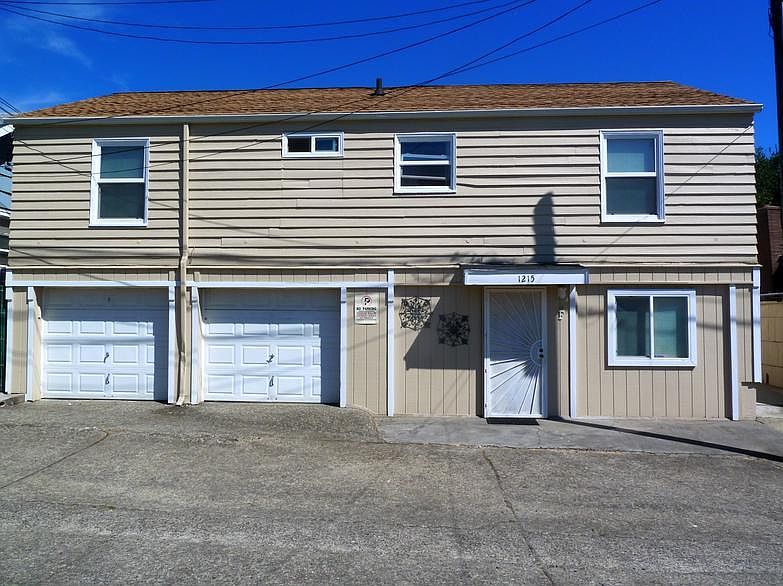 EXTERIOR OF APT