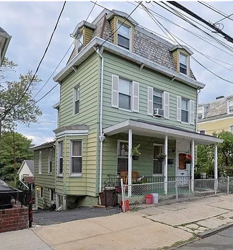 209 Woodworth Ave Photo 1