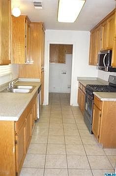 2nd image of 260 E Stanford Ave