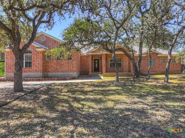 1027 Stagecoach Trl, San Marcos, TX 78666