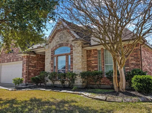 8611 Rocky River St, Cove, TX 77523