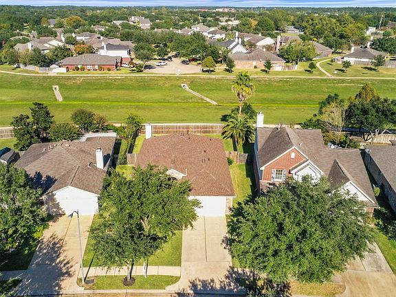 2nd image of 14710 Emerald Cypress Ln