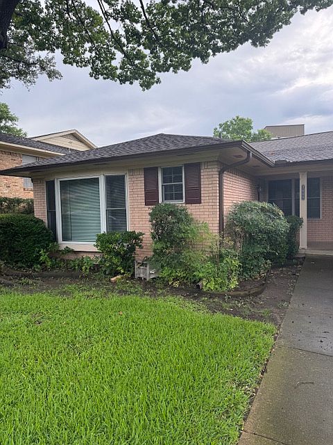 Front of duplex