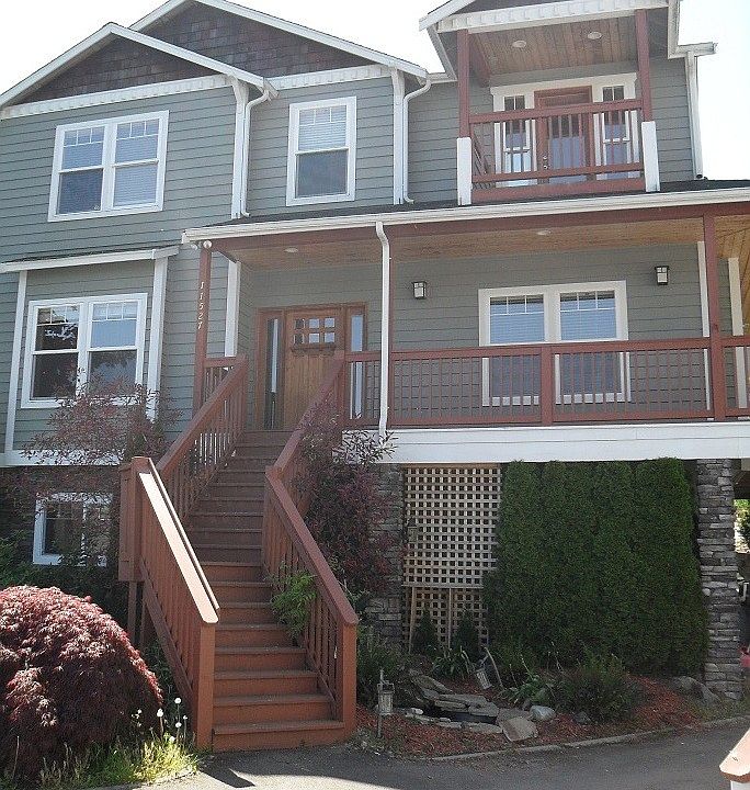 1st image of 11527 N Lakeshore Dr #A