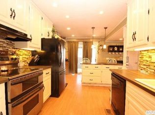 44 Miller Ave, Port Jefferson Station, NY 11776