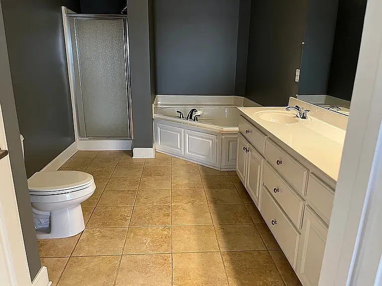 6122 Bay Village Dr #206 — Photo 5
