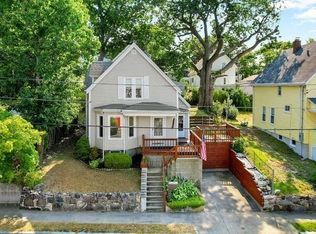 93 Ontario St, Lynn, MA 01904