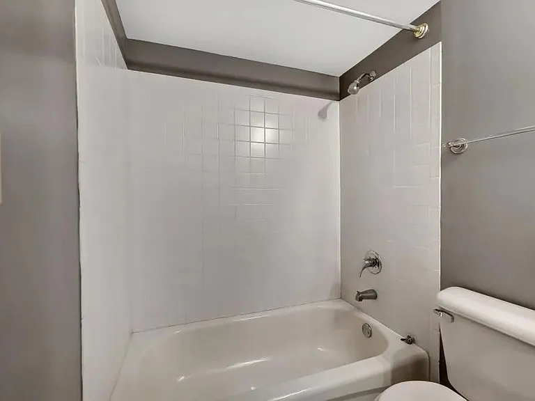 850 Lincoln Ave #2 — Photo 24