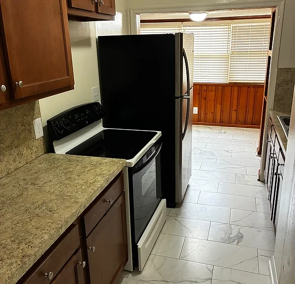 1040 Brandywine St — Photo 8