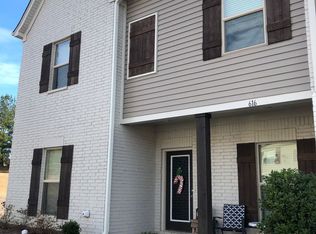 616 Scoggins Cv, Oxford, MS 38655