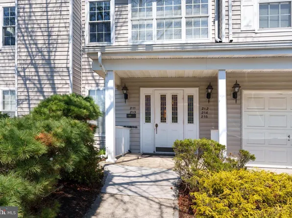 212 Sonnett Pl, Lawrence Township, NJ 08648