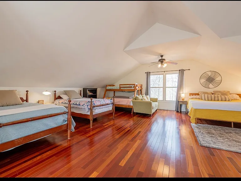 1701 Sterling Dr — Photo 18