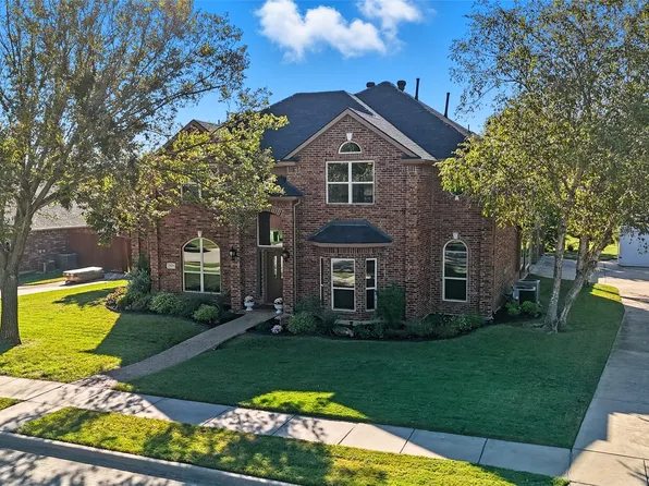 3605 Winchester Ct, Corinth, TX 76210