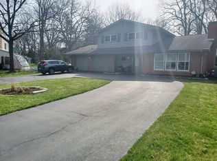 436 Waubonsee Trl, Batavia, IL 60510