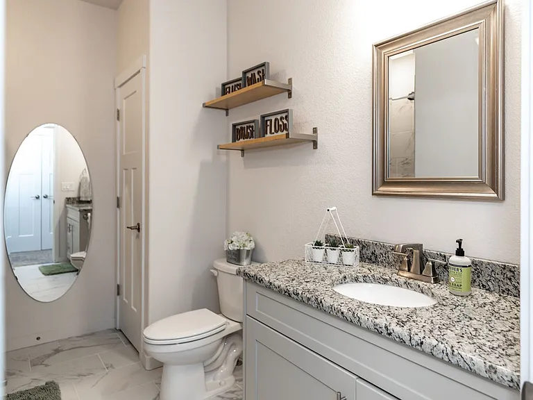 5738 Villa Lorenzo Dr — Photo 37