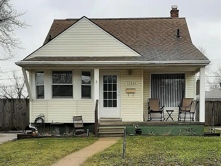 1st image of 18544 Hanna St