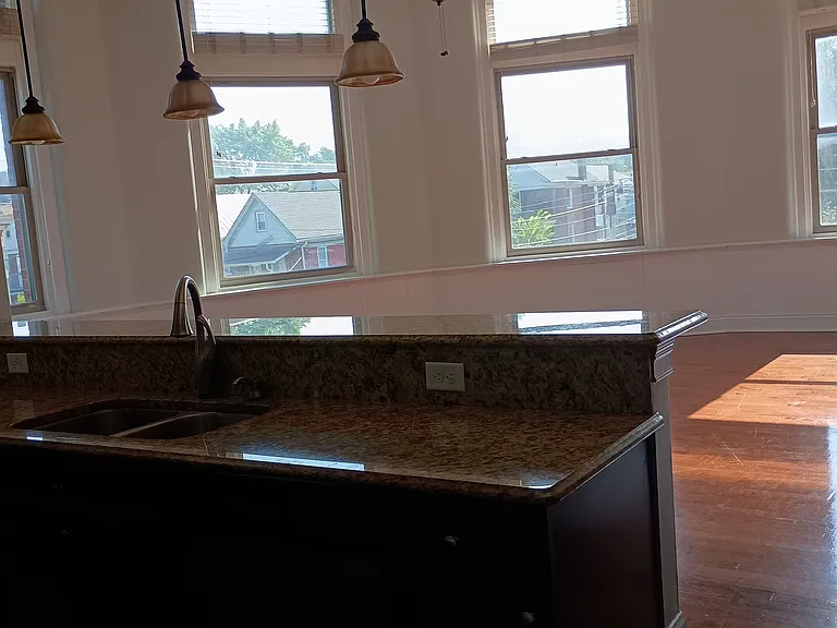 255 Warner St #305 — Photo 8