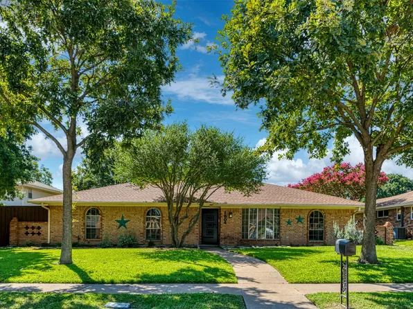 1804 Westridge Dr, Plano, TX 75075