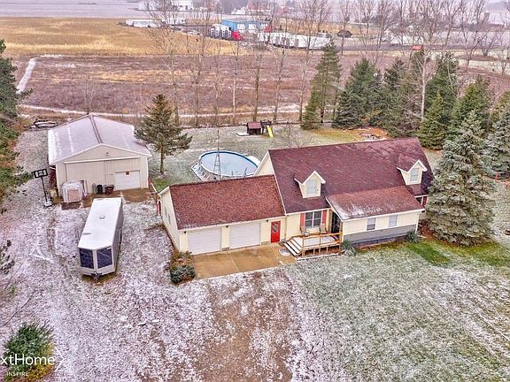 2nd image of 168 S Reed Rd