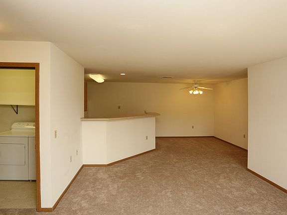 4th image of 1132 Enterprise Dr