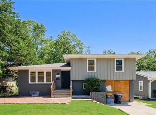 8023 Wayne Ave, Kansas City, MO 64131