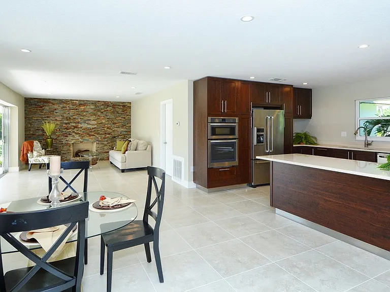 3240 Pine Valley Dr — Photo 10