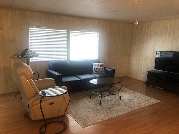 2nd image of 2106 Miramont Cir