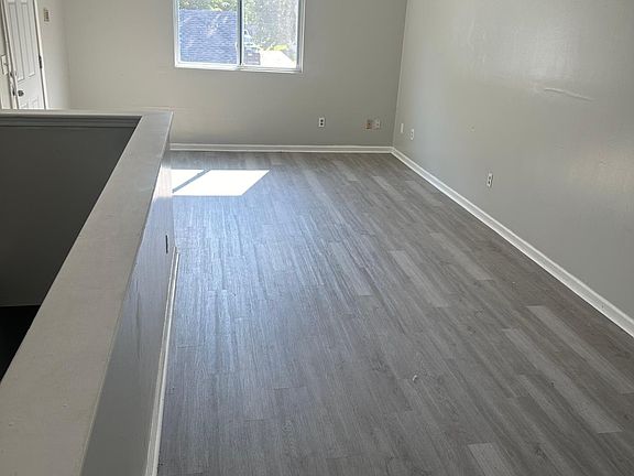 2nd image of 2836 Brenner Dr