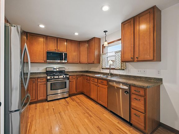 2nd image of 10150 41st Pl NE