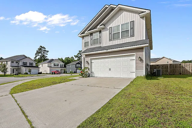 618 Fairview Circle - 1 — Photo 1