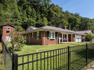 1451 Stewart St, Welch, WV 24801