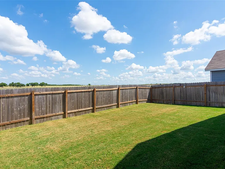 548 Rancho Del Cielo Loop — Photo 29