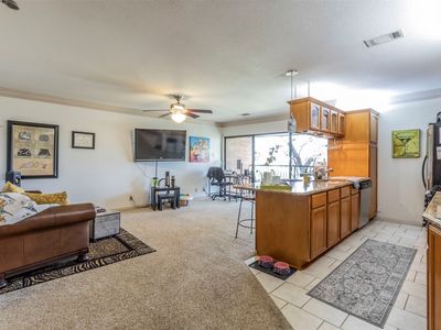 510 E Avenue J APT C, Grand Prairie, TX, 75050
