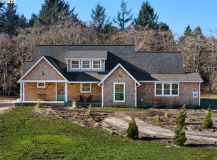 90214 Hobie Rd, Warrenton, OR 97146