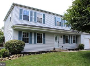 18 Lamberts Ln, Coatesville, PA 19320