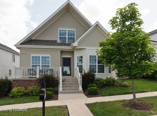 0N550 Armstrong Ln, Geneva, IL 60134